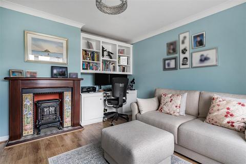 undefined, Blackthorn Road, Launton