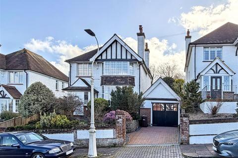 4 bedroom detached house for sale, Kings Avenue, Eastbourne, East Sussex