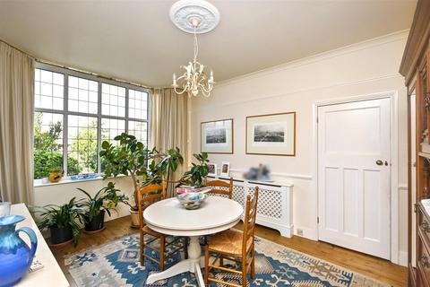 4 bedroom detached house for sale, Kings Avenue, Eastbourne, East Sussex