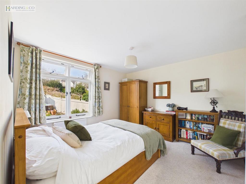 Rear Bedroom.jpg