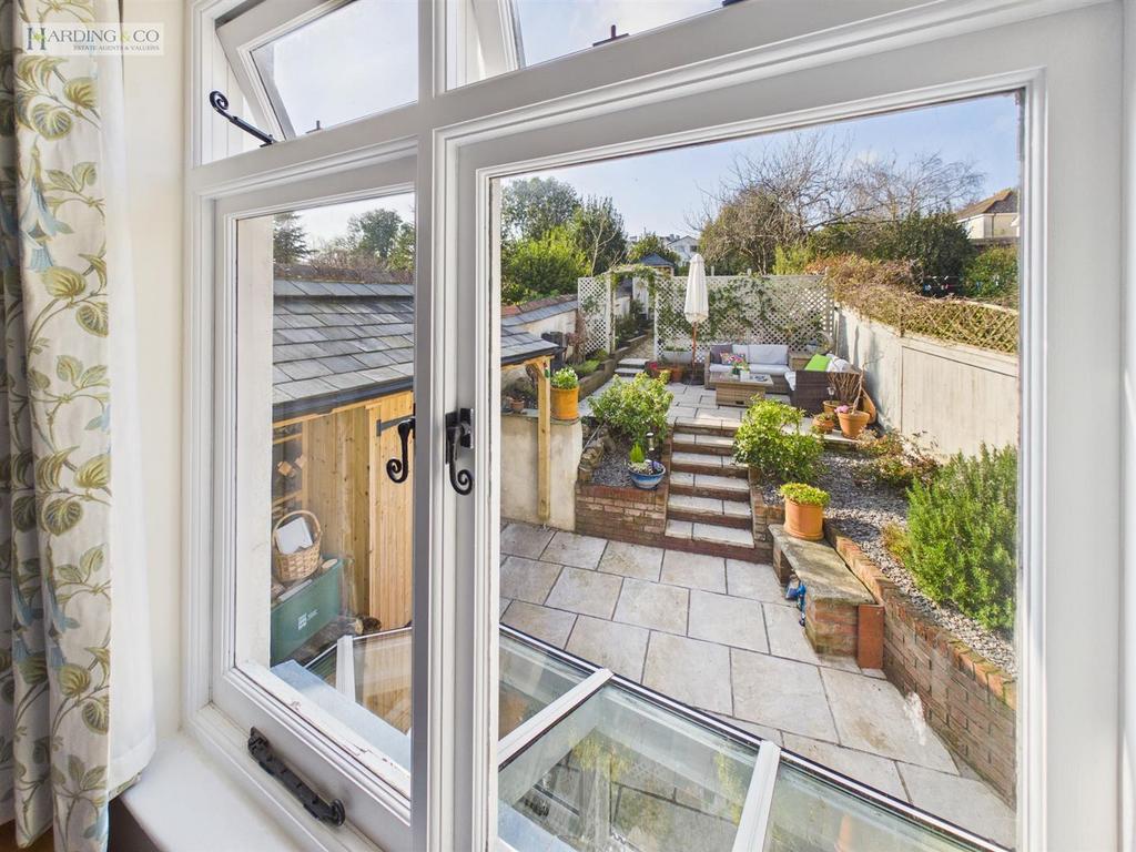 Bedroom 3 outlook over garden.jpg