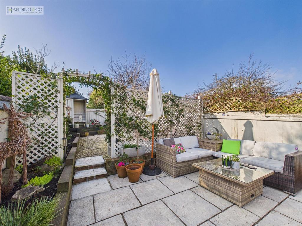 Rear Garden (3).jpg