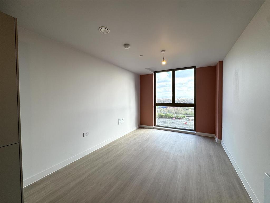 Living Area pic 3.jpeg