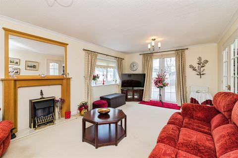 undefined, Highgrove Close, Lowestoft