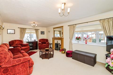 undefined, Highgrove Close, Lowestoft