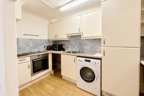 2 bedroom retirement property for sale, St. Ann Place, Salisbury SP1