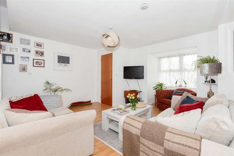 2 bedroom terraced house for sale, High Street, Worthing