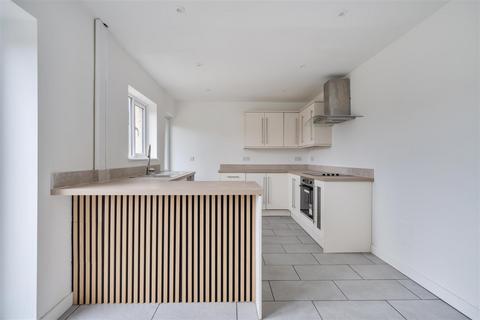 3 bedroom terraced house for sale, Norman Road, Saltford, Bristol