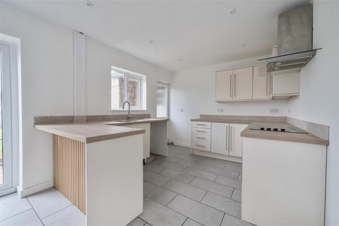 3 bedroom terraced house for sale, Norman Road, Saltford, Bristol