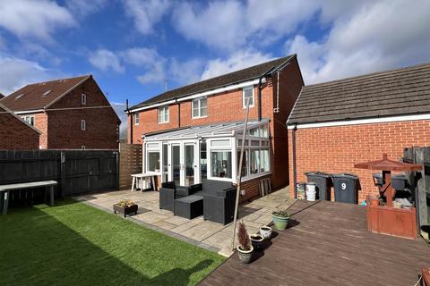 3 bedroom semi-detached house for sale, Eamont Drive, Darlington