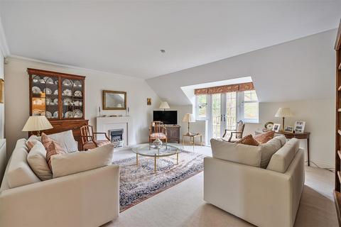 3 bedroom apartment for sale, Frenchlands Gate, East Horsley