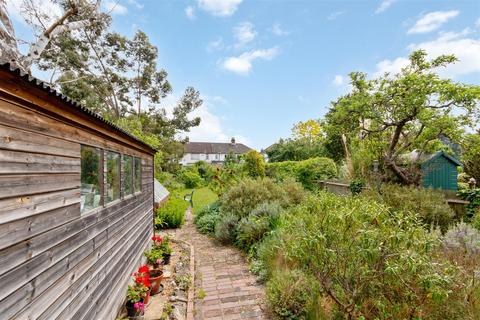 3 bedroom semi-detached house for sale, West Barnes Lane, Motspur Park KT3