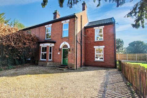 undefined, Station Road, Coltishall