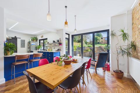 undefined, Downsway, South Croydon