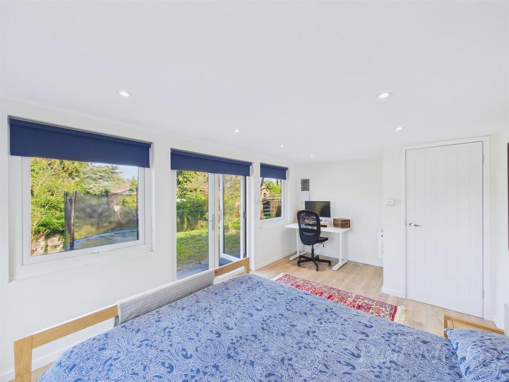 Office Cabin/ Guest Suite