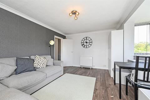 2 bedroom apartment for sale, High Street, Bognor Regis