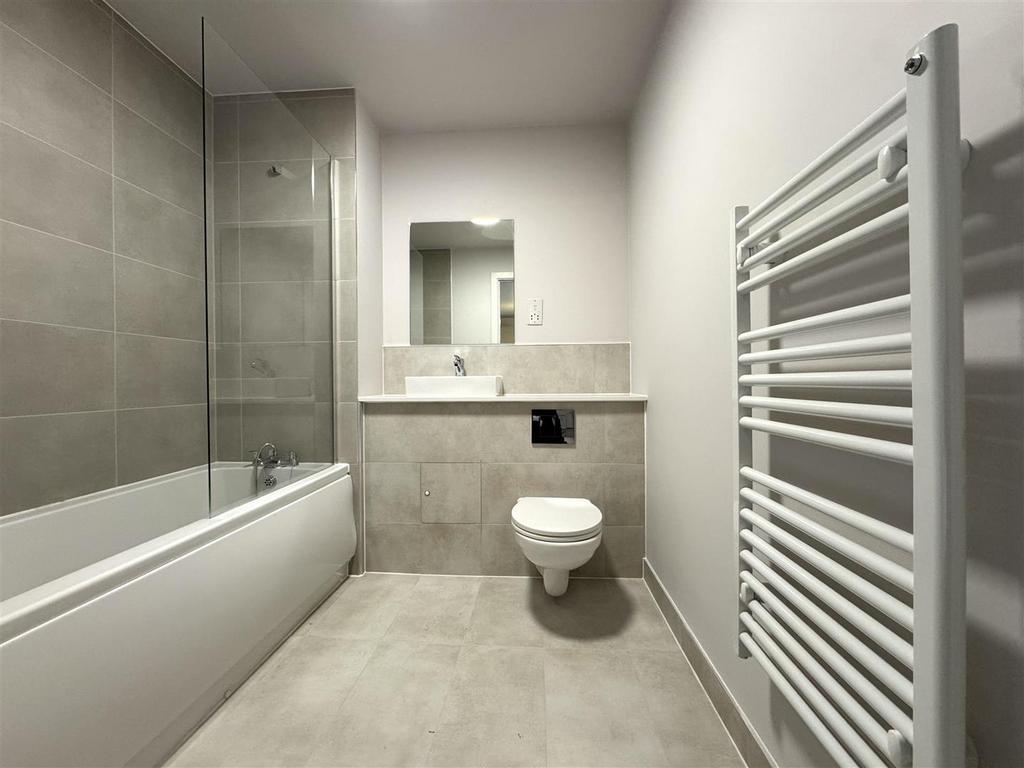 Bathroom.jpeg