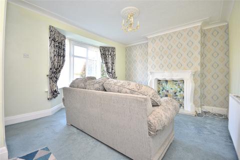 3 bedroom semi-detached house for sale, Whitebridge Avenue, Leeds, West Yorkshire