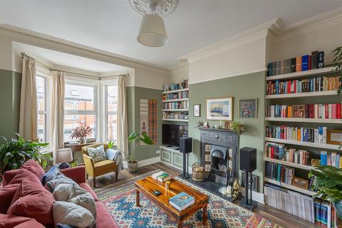 2 bedroom flat for sale, Trewhitt Road, Heaton, Newcastle upon Tyne