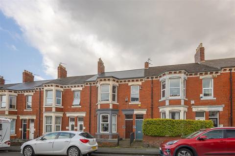 2 bedroom flat for sale, Trewhitt Road, Heaton, Newcastle upon Tyne