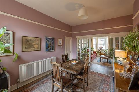 2 bedroom flat for sale, Trewhitt Road, Heaton, Newcastle upon Tyne