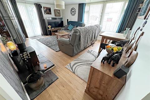 undefined, Humberston Fitties, Humberston, Grimsby, N.E. Lincs, DN36 4HA