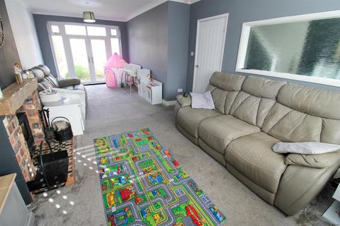 3 bedroom semi-detached house for sale, Phillipson Way, Stoke-On-Trent ST6