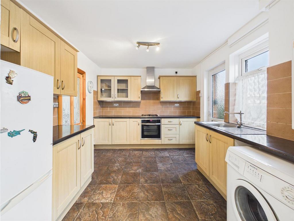 CAM04118 G0-PR0047-STILL007.jpg