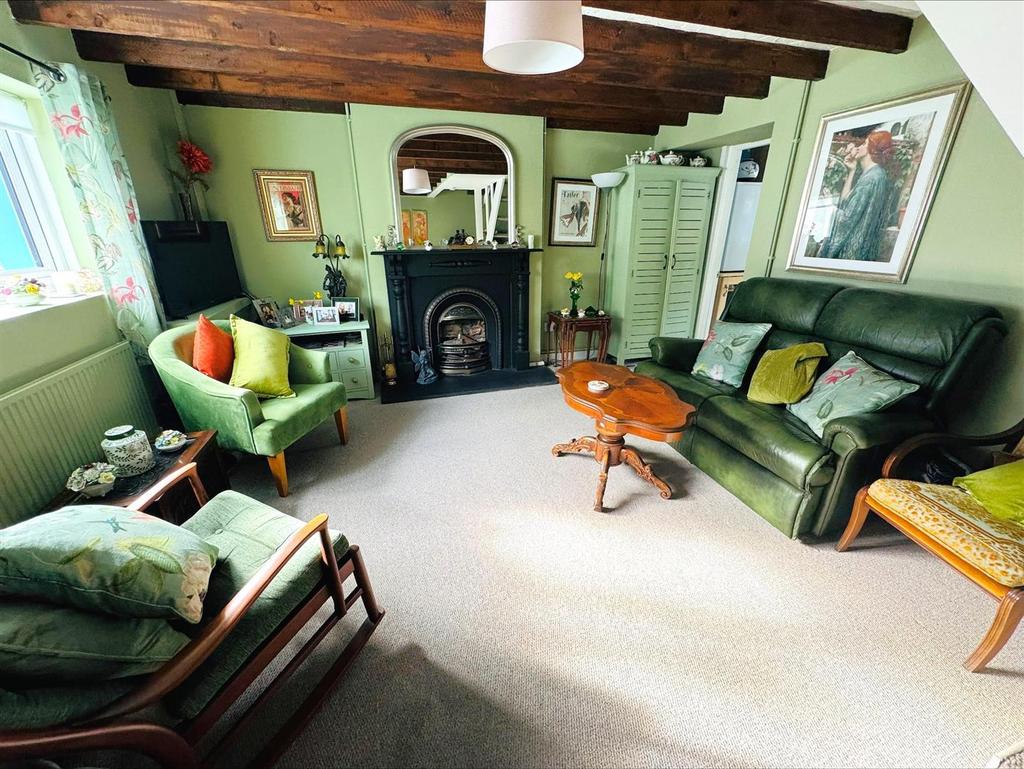 Processed-291 D1573-3306-4863-8 B5 B-3676 EDB69654.jpe