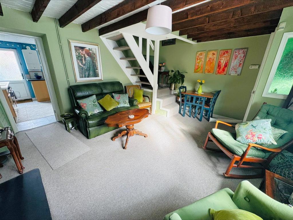 Processed-5 D4 A72 FE-843 A-42 DA-92 DB-1176 ABBCC6 E7.jpe