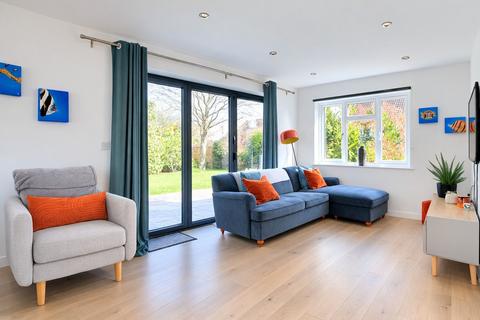 3 bedroom detached house for sale, Oliver Road, Pennington, Lymington, SO41