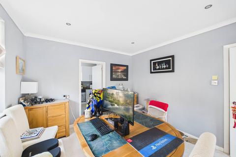 undefined, Brook Lane, Warsash, SO31 9FB