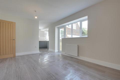 undefined, Winchelsea Gardens, Worthing BN11