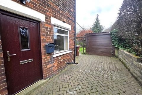 3 bedroom semi-detached house for sale, Richmond Road, Farsley, Pudsey