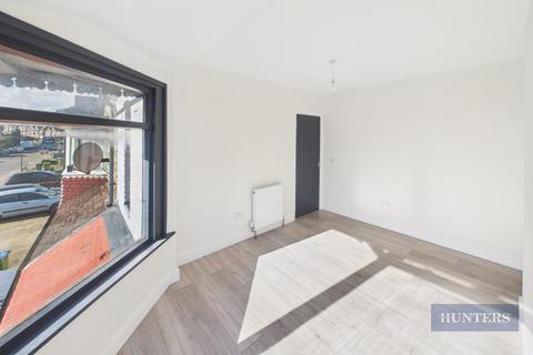3 bedroom house to rent, Langhorn Road, Southampton SO16