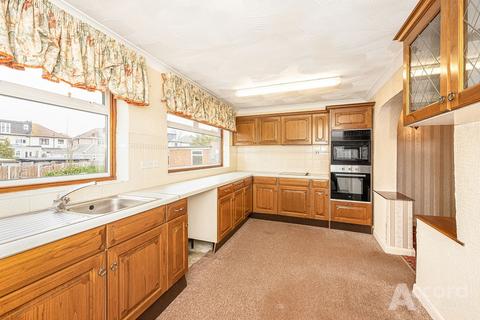 3 bedroom semi-detached house for sale, Dominion Drive, Romford, RM5