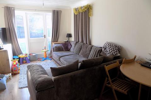 undefined, Highfield Avenue, Aldershot GU11