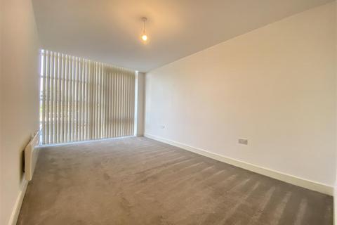 1 bedroom flat to rent, Landmark Waterfront West, Brierley Hill