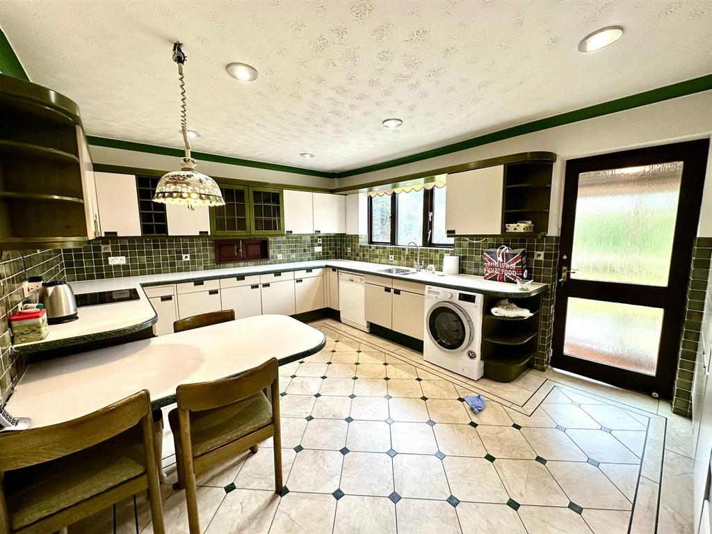 Whats App Image 2026-03-10 at 16.42.05112.jpeg