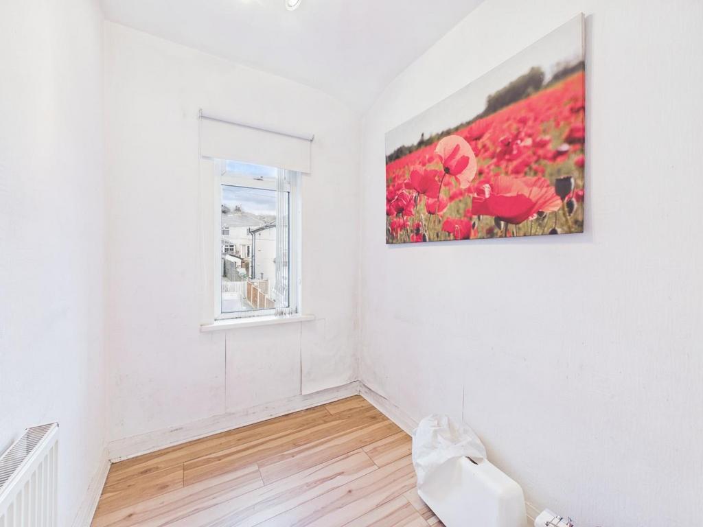 CAM04899 G0-PR0298-STILL013.jpg