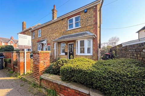 2 bedroom house for sale, Spenser Road, Herne Bay