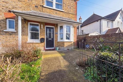 2 bedroom house for sale, Spenser Road, Herne Bay