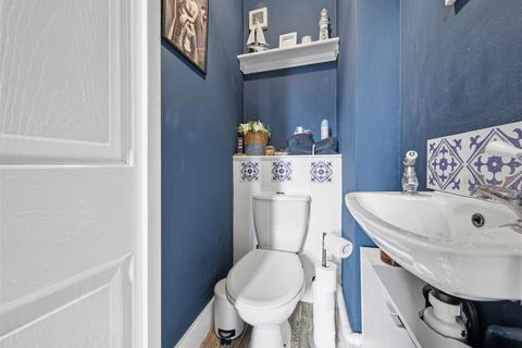 2 bedroom house for sale, Spenser Road, Herne Bay