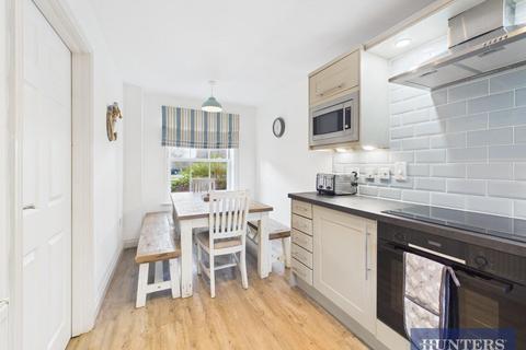 3 bedroom end of terrace house for sale, Sunrise Drive, Moor Road, The Bay