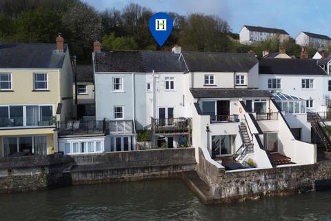 3 bedroom terraced house for sale, 139 Irsha Street, Appledore, Bideford