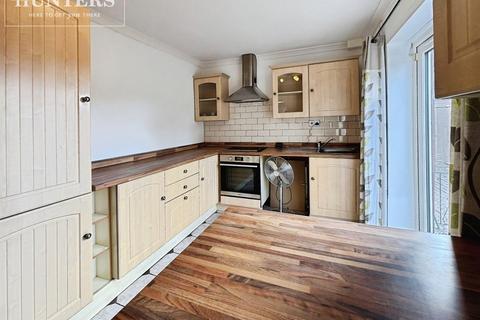 3 bedroom semi-detached house for sale, Wombwell Lane, Wombwell, Barnsley