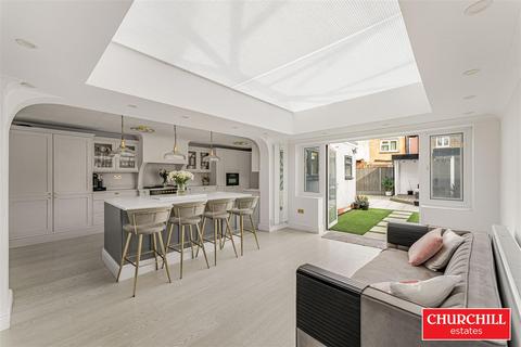 undefined, Walpole Road, East Ham