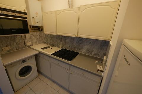 1 bedroom flat to rent, St. Peters Road, Bournemouth