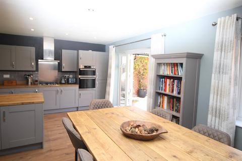 undefined, Clover Avenue, Feering