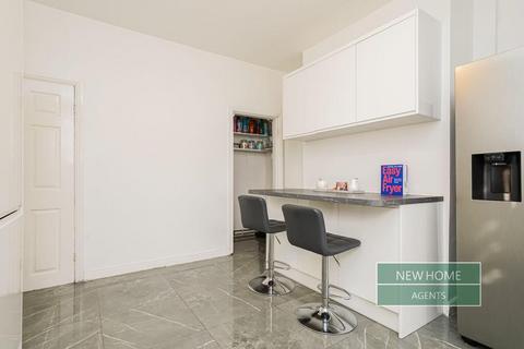 3 bedroom terraced house for sale, Highstone Road, Barnsley, South Yorkshire